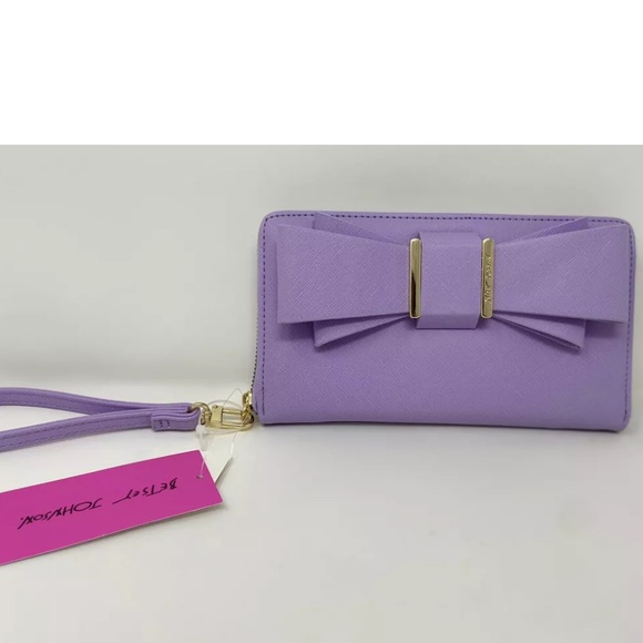 Betsey Johnson purple wristlet goldtone hardware - Picture 2 of 5